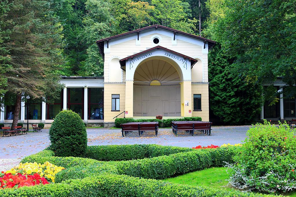 Moniuszko Hotel Duszniki Zdroj Luaran gambar